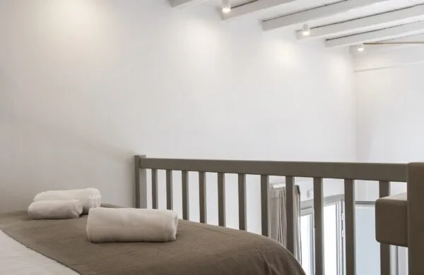 Junior Suite bed