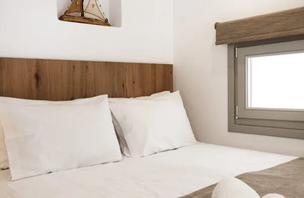 Junior Suite bed