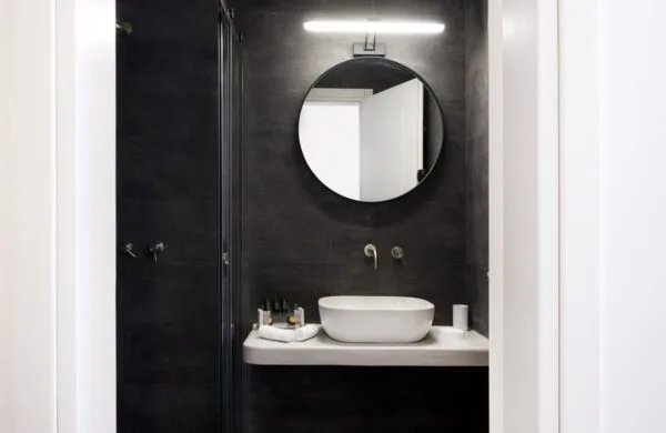 Junior Suite bathroom sink