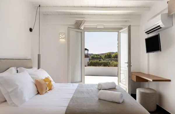 Economy Double bedroom with view