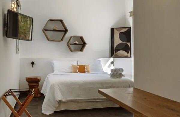 Standard Double bedroom