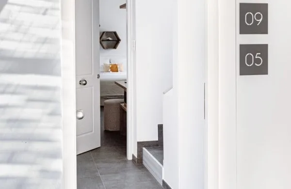 Standard Double entrance